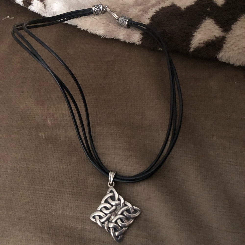 🎃💜COPY - Celtic Knot Necklace - 690 $30 or $25 w/offer